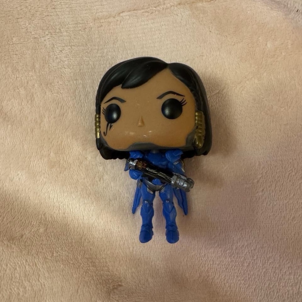 Funko Pop Overwatch Symmetra #182 Bluehardt 3.75in Vinyl Figure